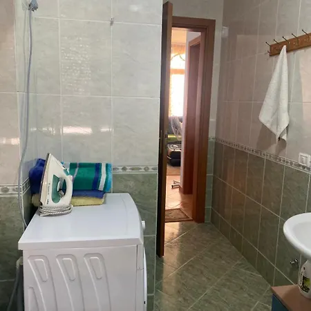 Shtepi Pushimi Leo * Golem (Tirana)