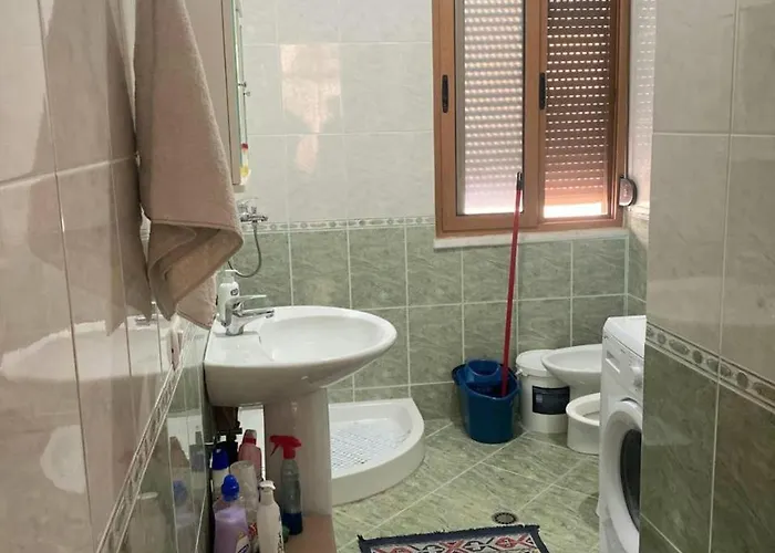 Shtepi Pushimi Leo Apartment