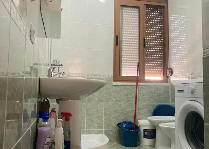 Shtepi Pushimi Leo Apartment